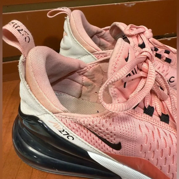 Nike Air Max 270 Pink and Black Sneakers - Picture 4 of 12